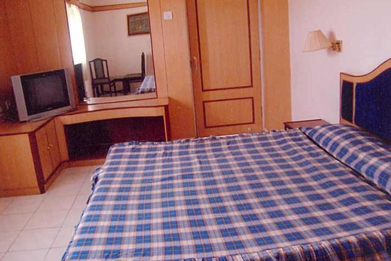 Hotel Sapphire Grand Ooty Room photo
